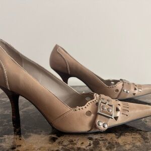 Carlos Santana Tan Studded Heels